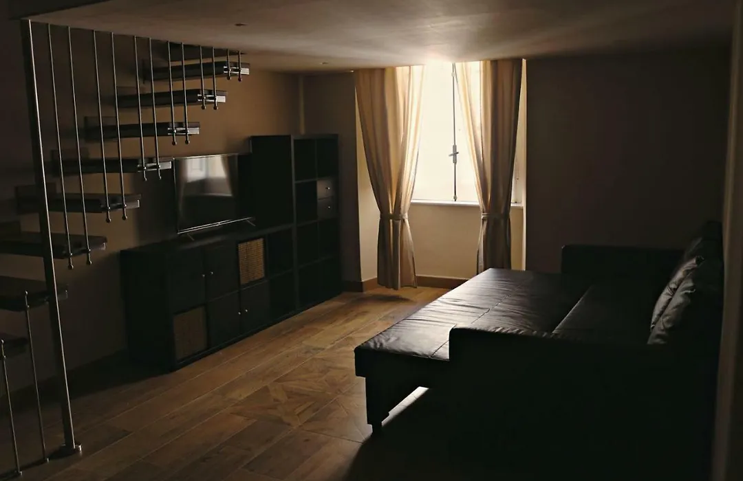 Casa Cairoli-1